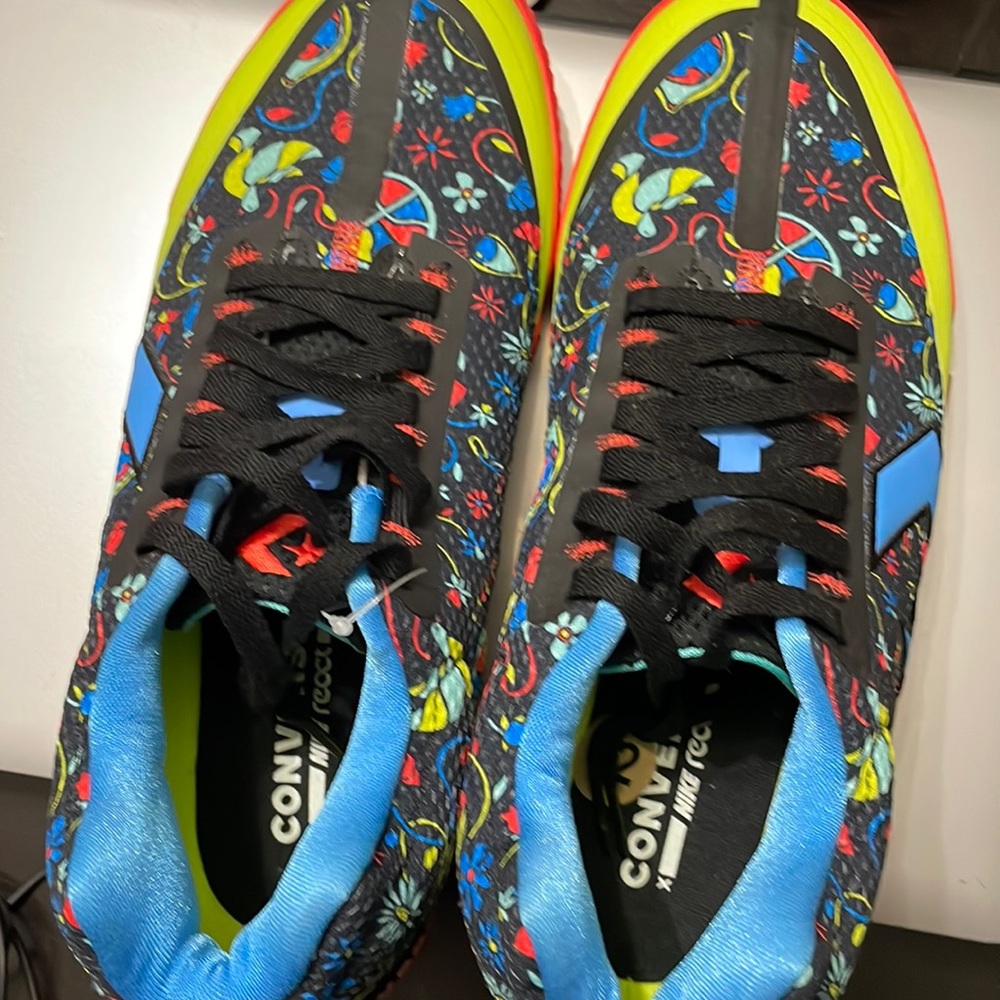 Multi color cool converse new men size 12
